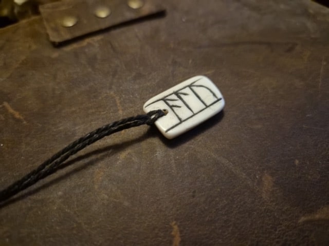 ‘Alu’ rune pendant